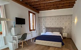Casa Giardini